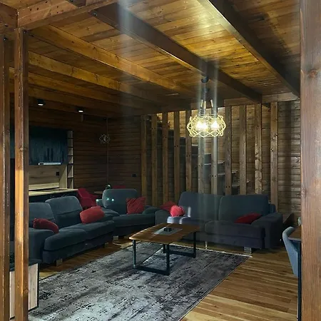 Apartment Mikpritja 1 *