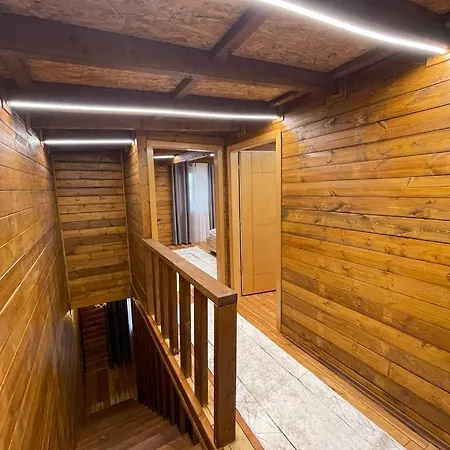 Mikpritja 1 Apartment Velipoje